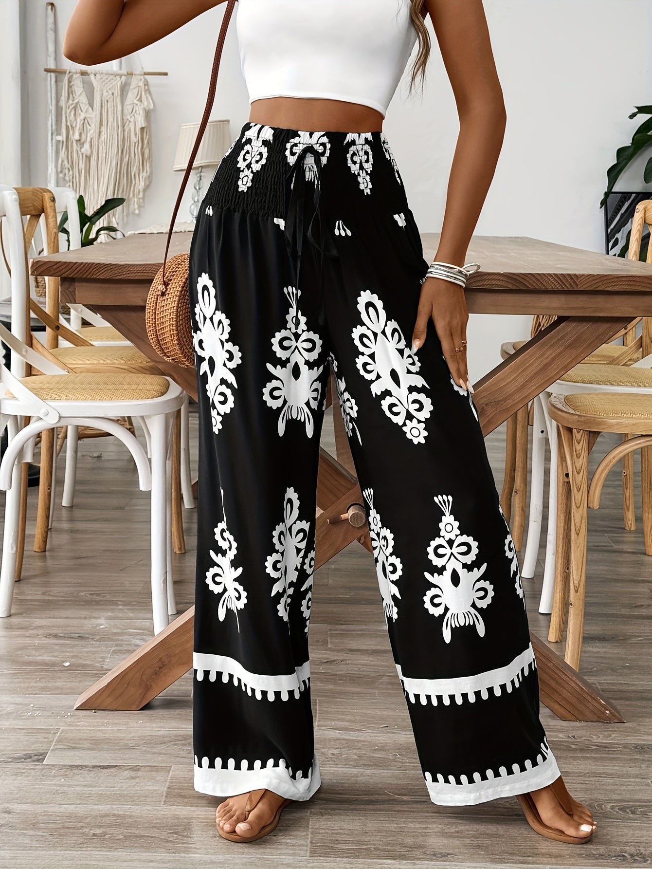 Viena Vintage Floral Print Pleated Waist Wide Leg Pants