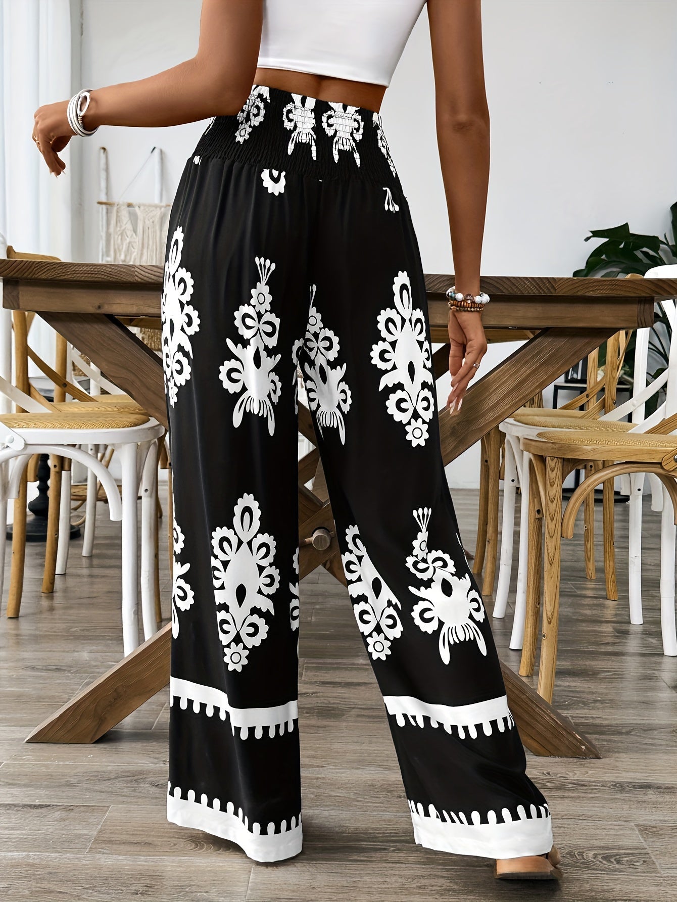 Viena Vintage Floral Print Pleated Waist Wide Leg Pants