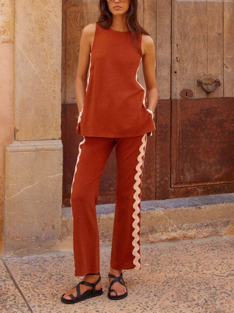 Veerle Sleeveless Top with Loose Slit And Pants With Wide Legs