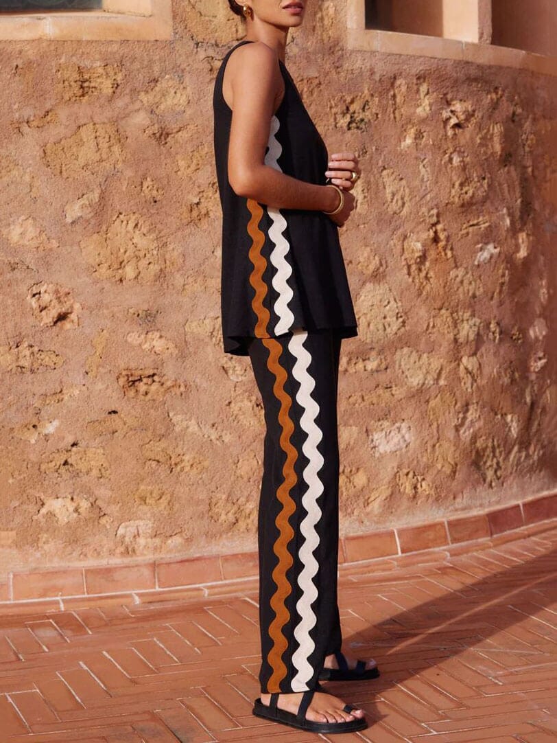 Veerle Sleeveless Top with Loose Slit And Pants With Wide Legs