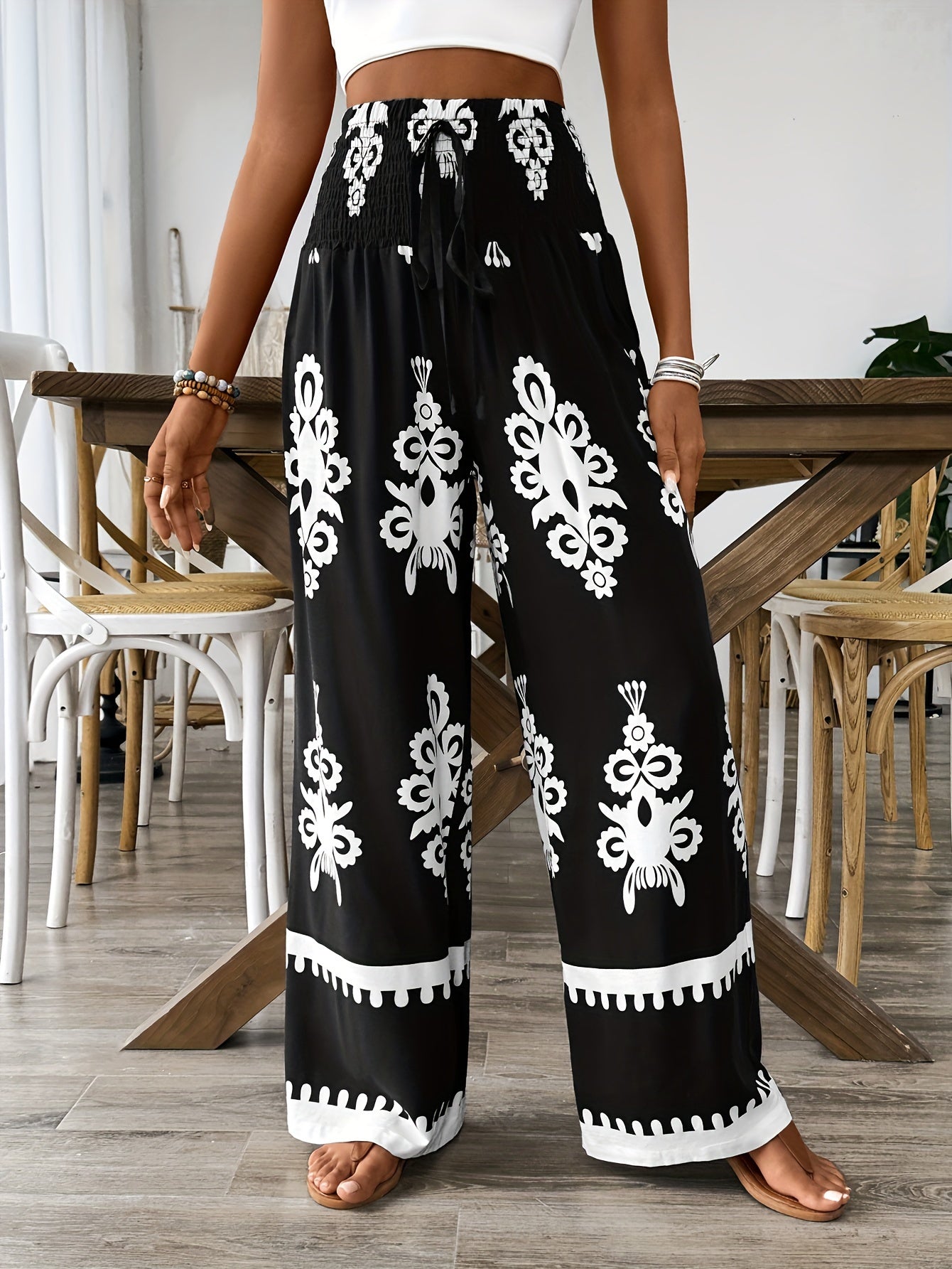 Viena Vintage Floral Print Pleated Waist Wide Leg Pants