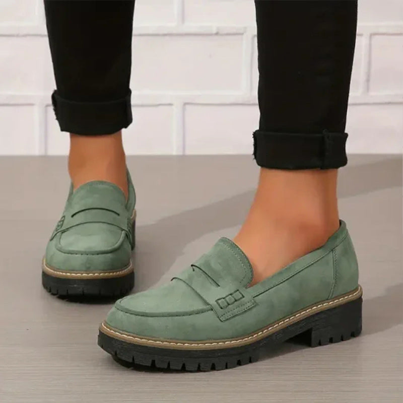 Fleur | Timeless Suede Loafers