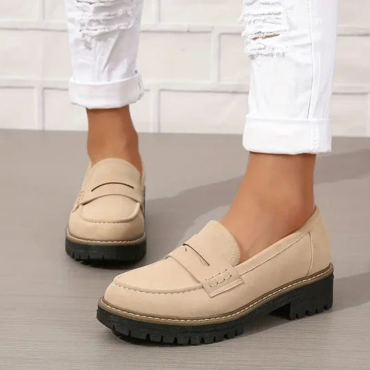 Fleur | Timeless Suede Loafers
