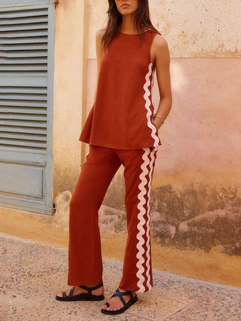 Veerle Sleeveless Top with Loose Slit And Pants With Wide Legs